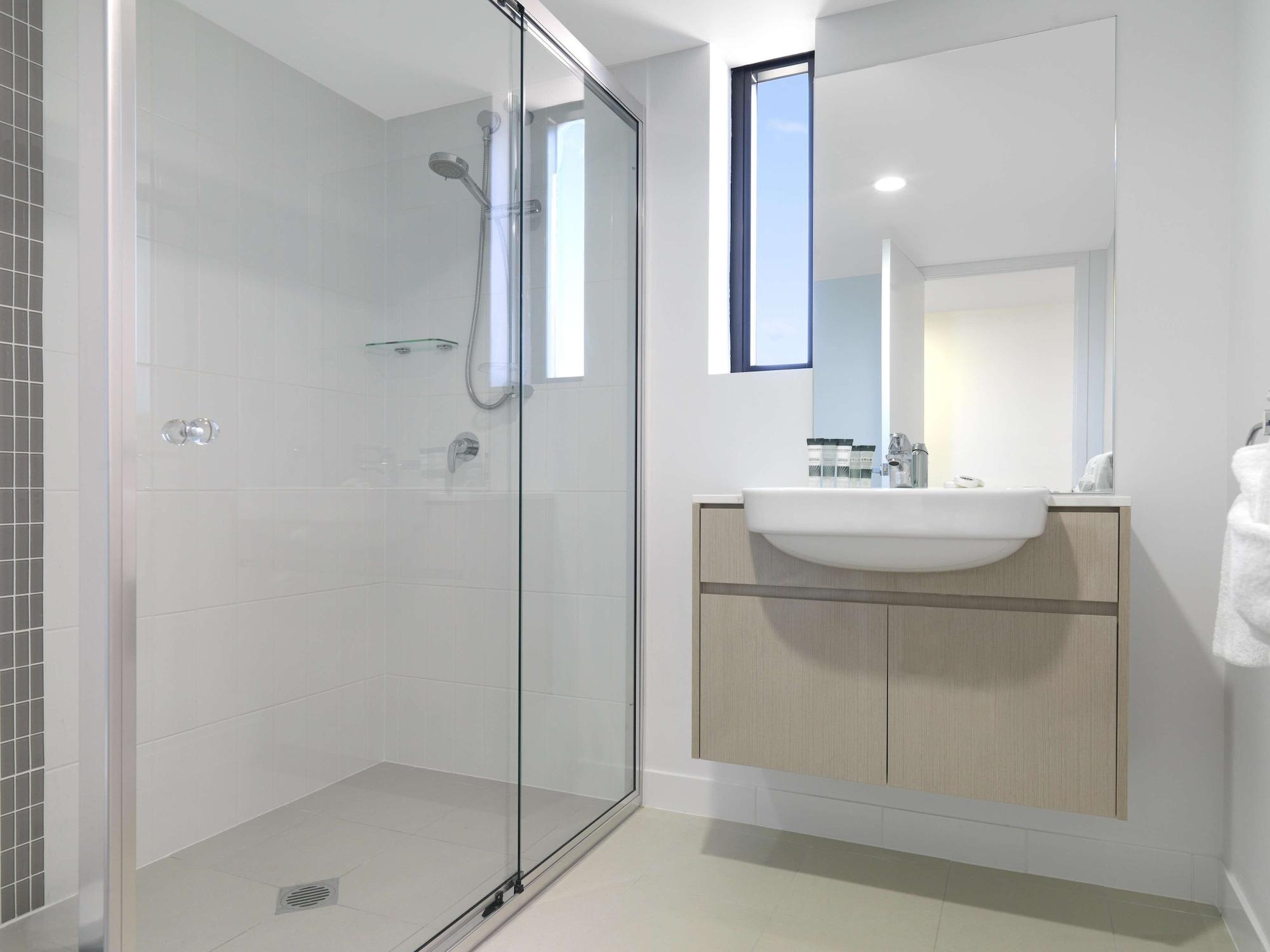 Oaks Mackay Carlyle Suites Bagian luar foto