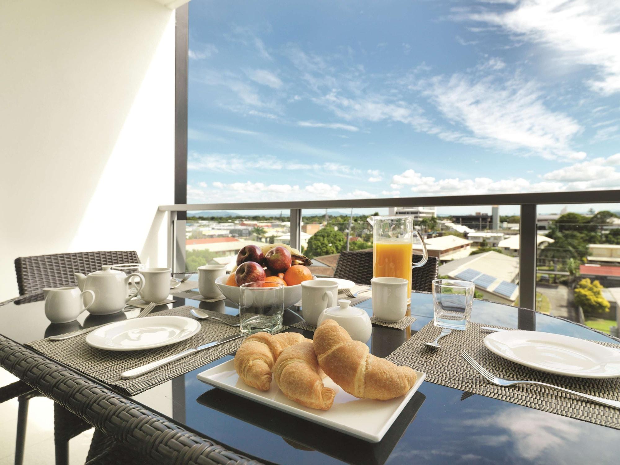 Oaks Mackay Carlyle Suites Bagian luar foto