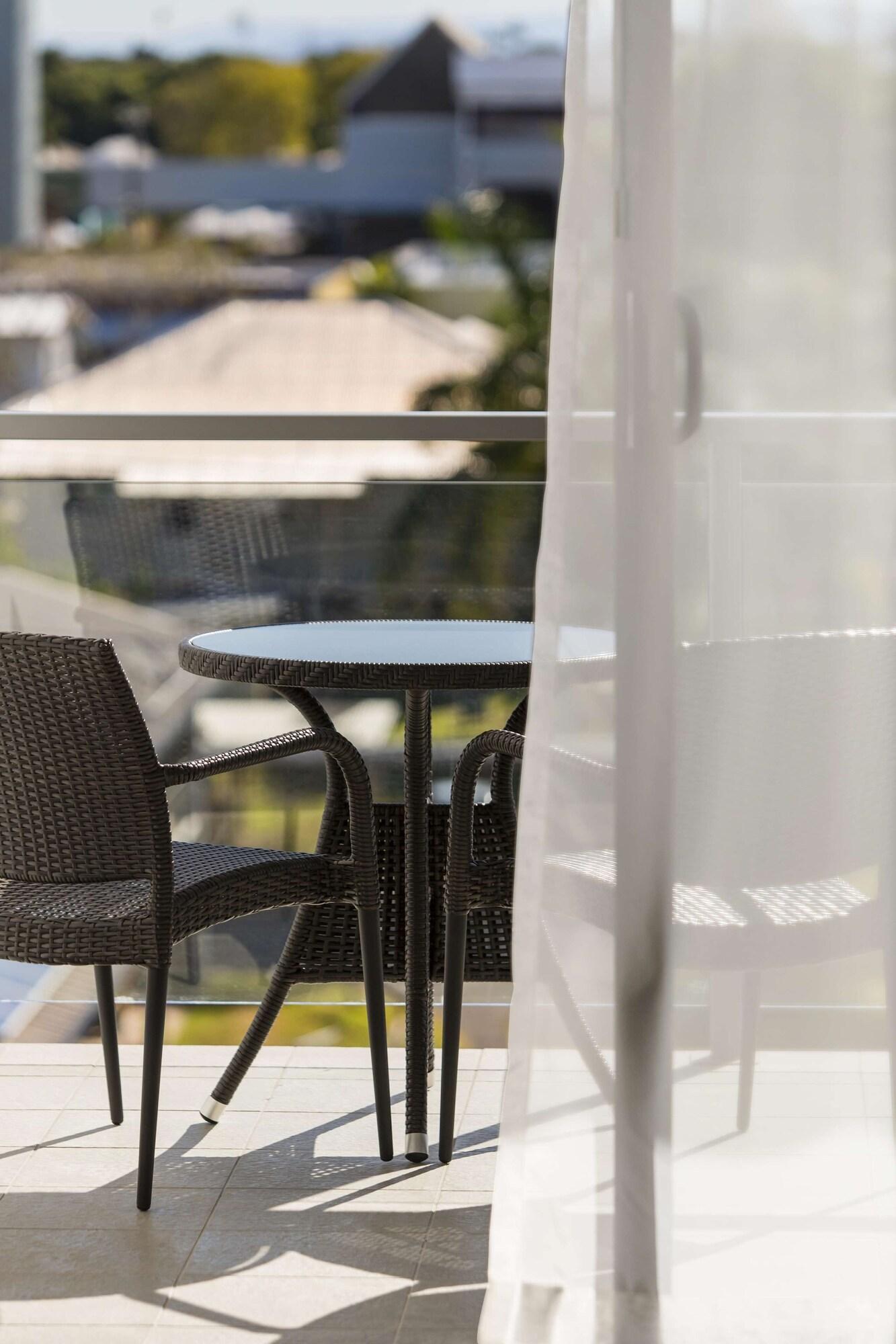 Oaks Mackay Carlyle Suites Bagian luar foto
