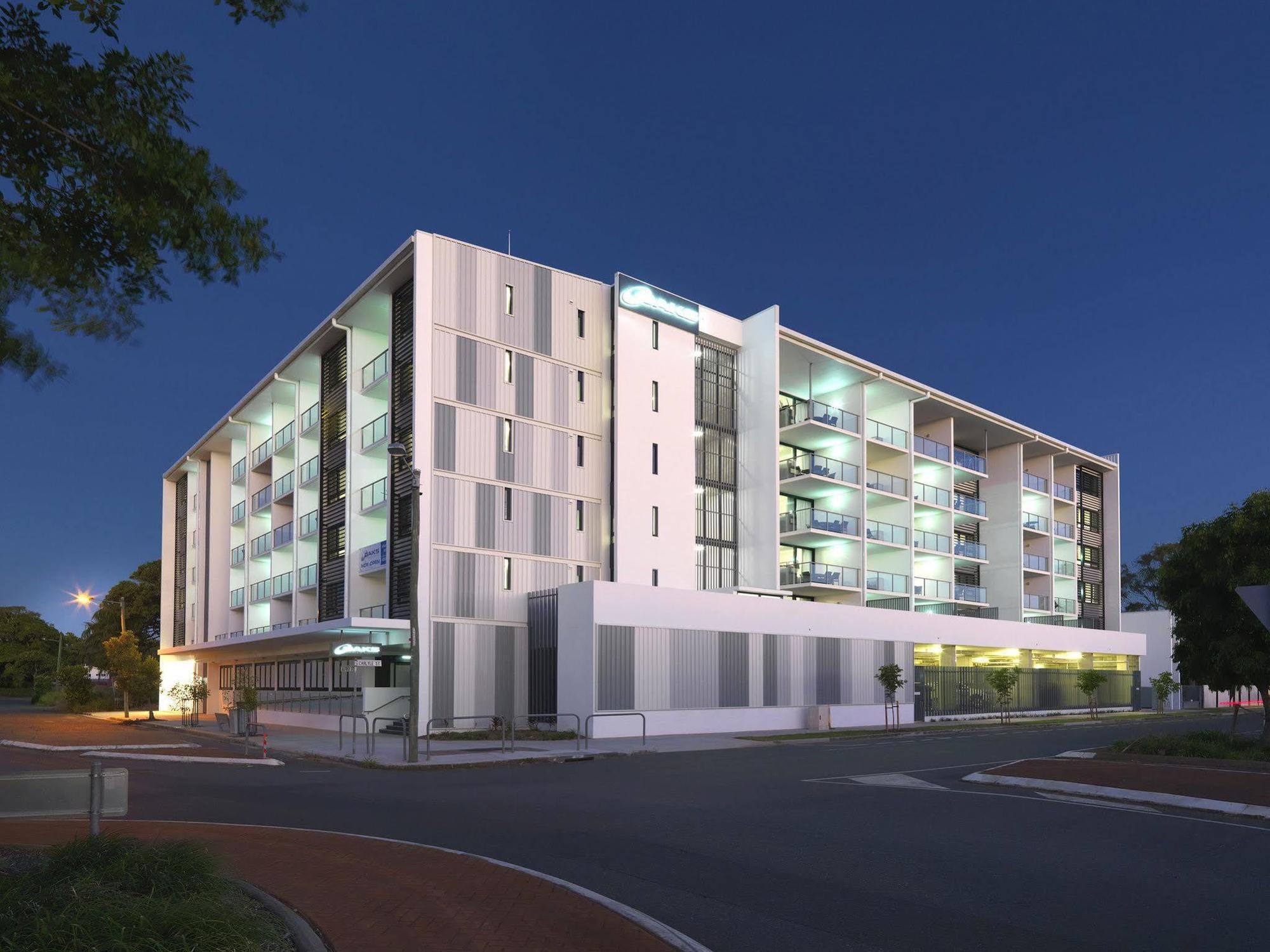 Oaks Mackay Carlyle Suites Bagian luar foto